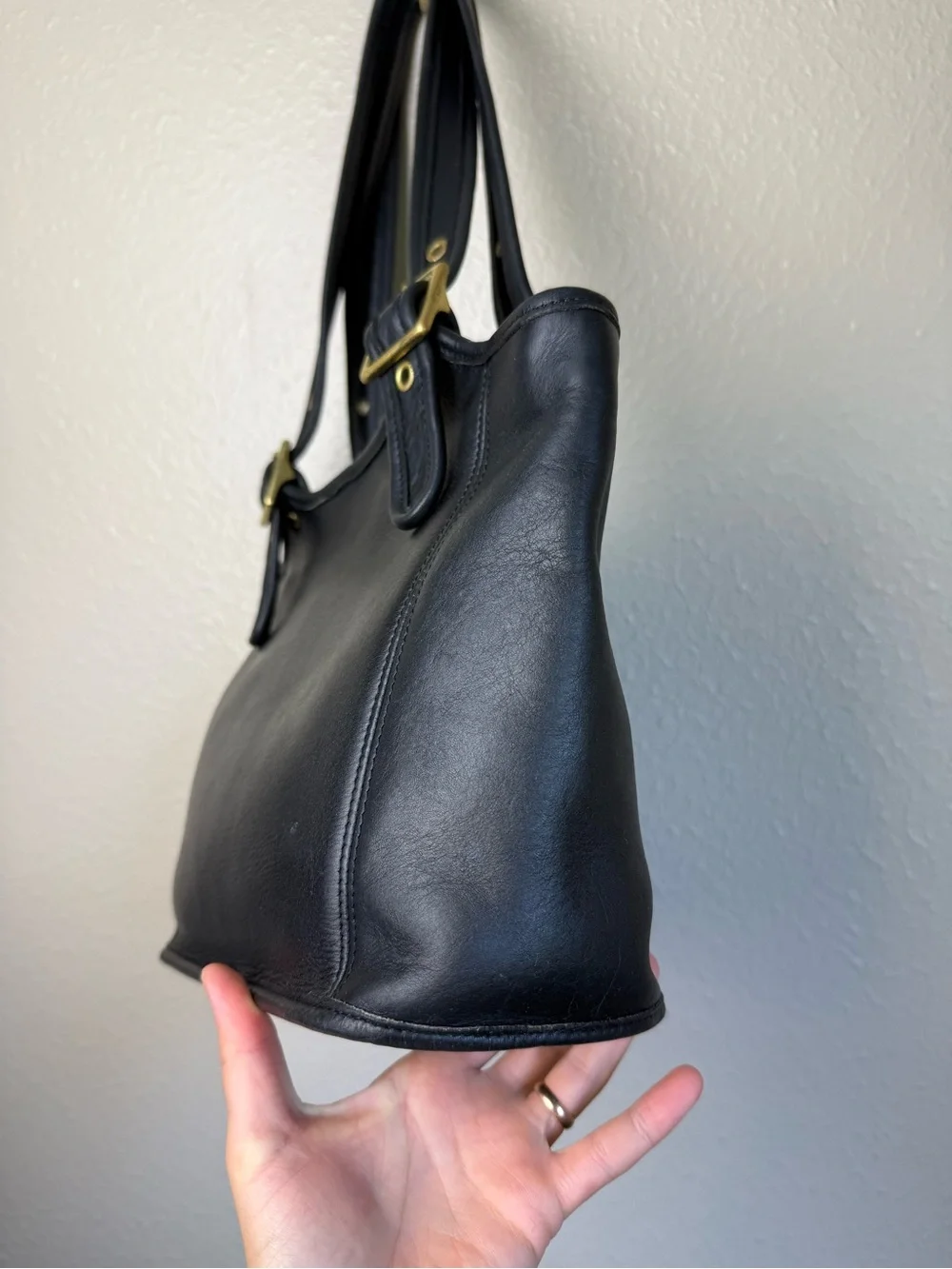 Vintage Coach 9086 leather bag